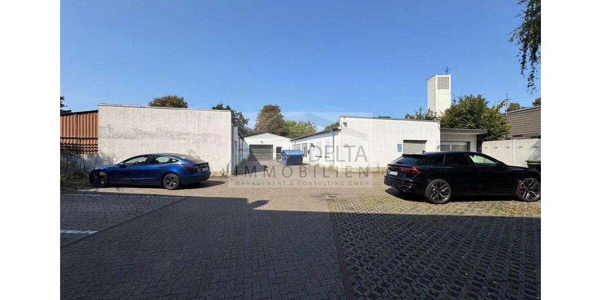 Lagerhalle mit Büro, WC und Innenhof – viel Platz für Lagerung und Gewerbe zimmer