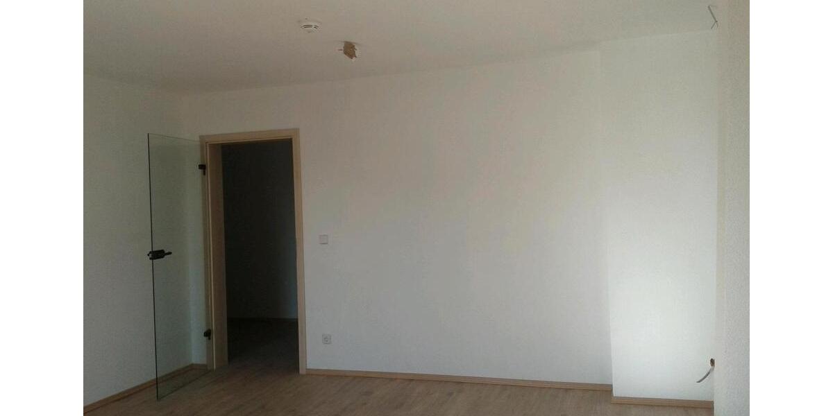 Dachgeschoßwohnung Sangerhausen - 3 Zimmer, 100 m&sup2;, 730&euro; | Angebot:24611287