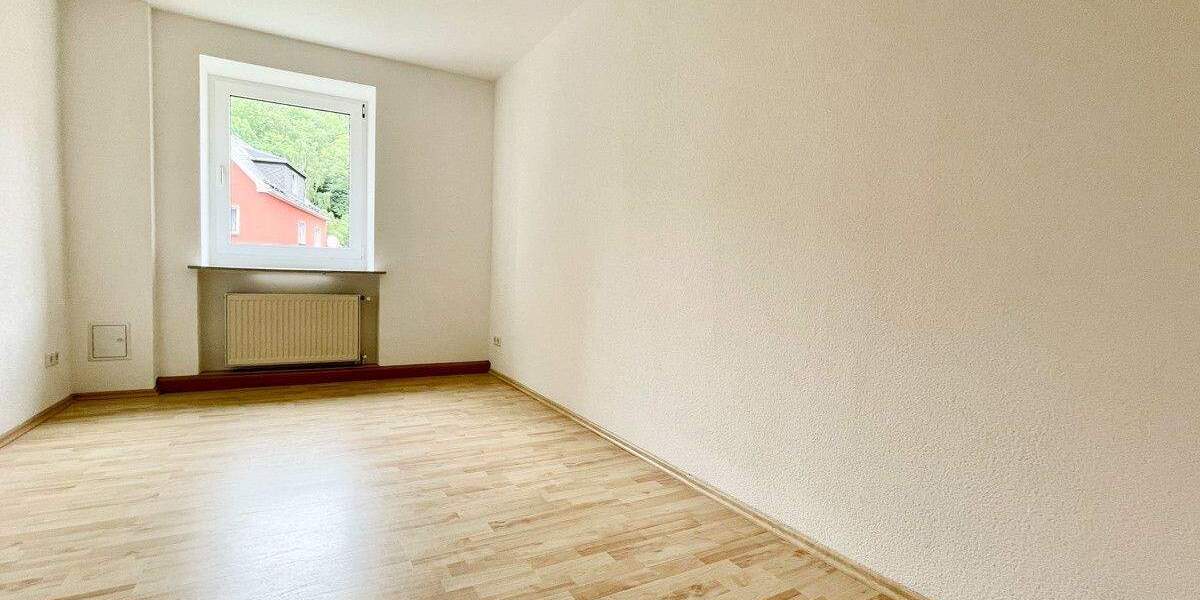 Etagenwohnung Rechenberg-Bienenmühle Bienenmühle - 4 Zimmer, 92 m&sup2;, 462&euro; | Angebot:25688335