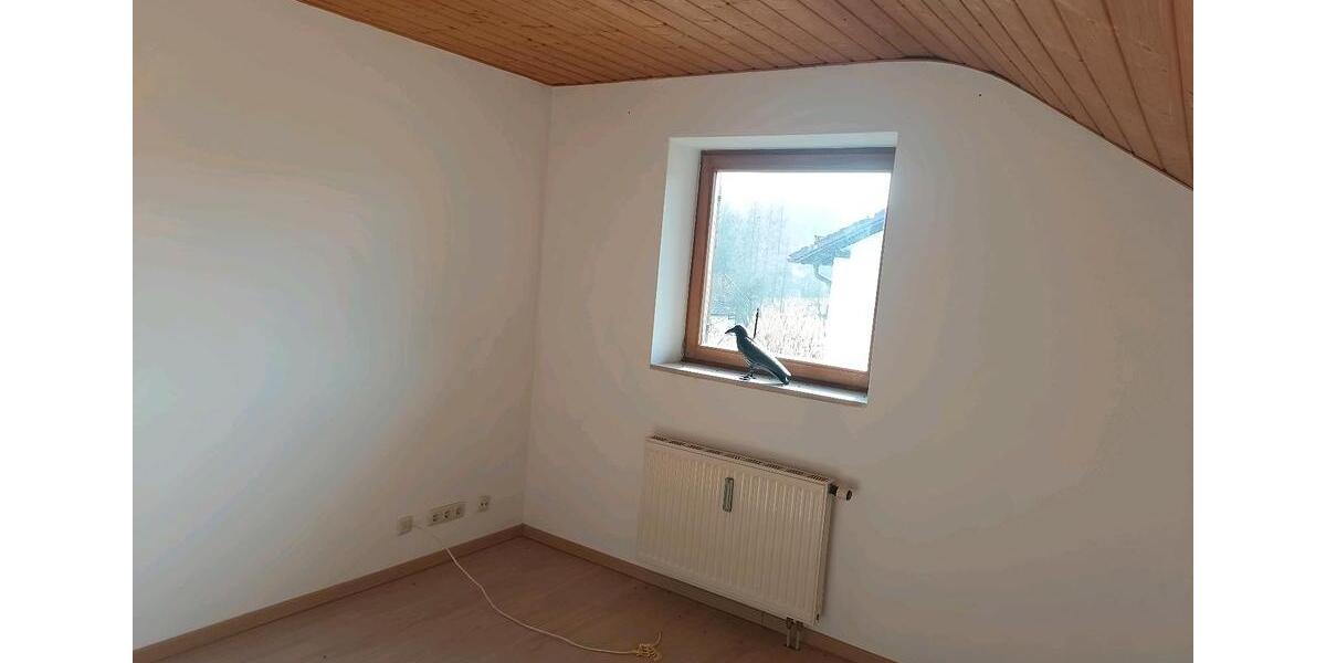 Dachgeschoßwohnung Kößlarn - 2 Zimmer, 40 m&sup2;, 340&euro; | Angebot:25451174