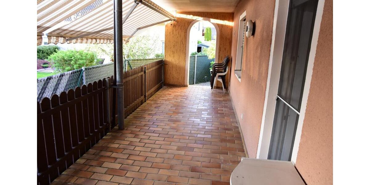 Erdgeschoßwohnung Oberasbach - 3.5 Zimmer, 120 m&sup2;, 1.500&euro; | Angebot:26025714