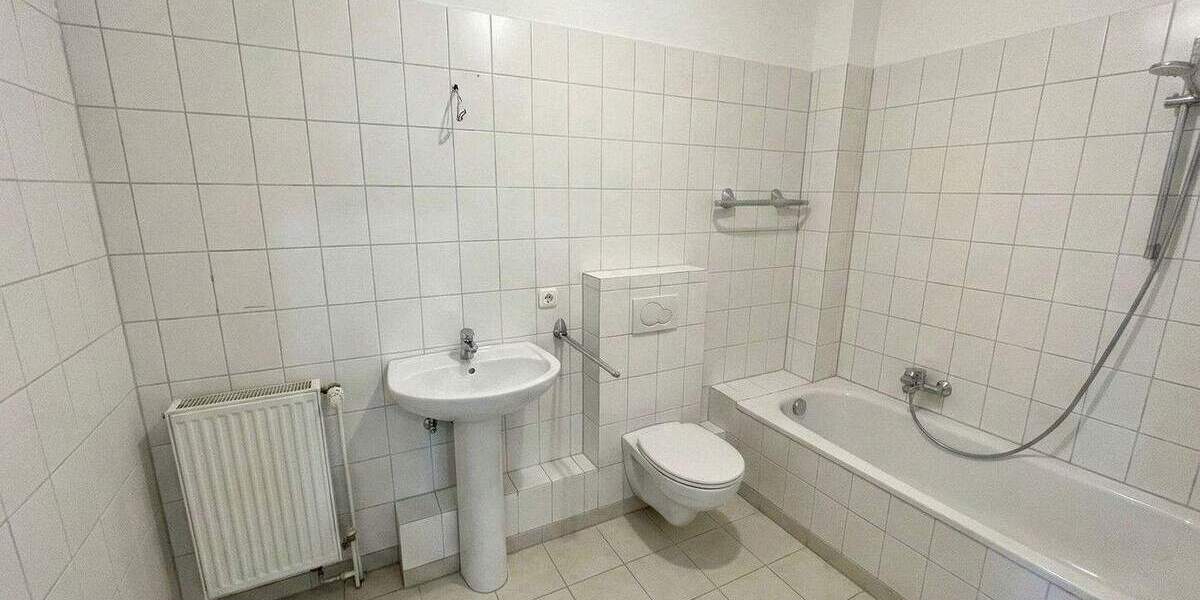 Etagenwohnung Itzehoe - 3 Zimmer, 108 m&sup2;, 925&euro; | Angebot:24860530