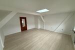Dachgeschoßwohnung Cottbus Spremberger Vorstadt - 4 Zimmer, 100 m&sup2;, 900&euro; | Angebot:24739763
