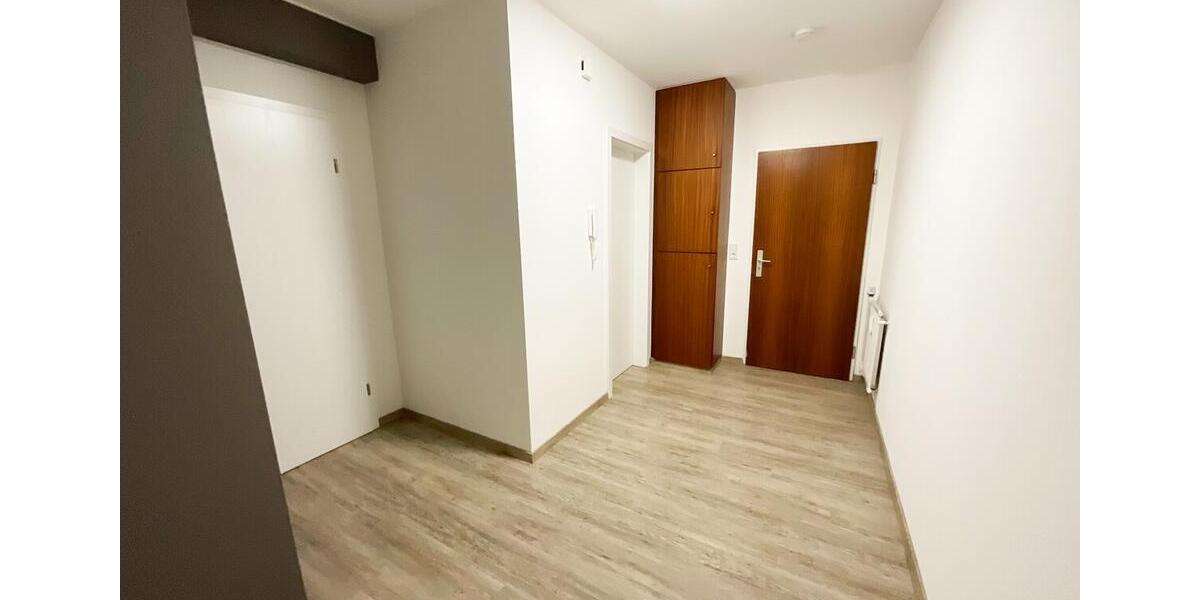 Dachgeschoßwohnung Niebüll - 3 Zimmer, 101 m&sup2;, 945&euro; | Angebot:24429241