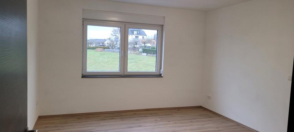 Erdgeschoßwohnung Eiterfeld - 1 Zimmer, 93 m&sup2;, 770&euro; | Angebot:25950851