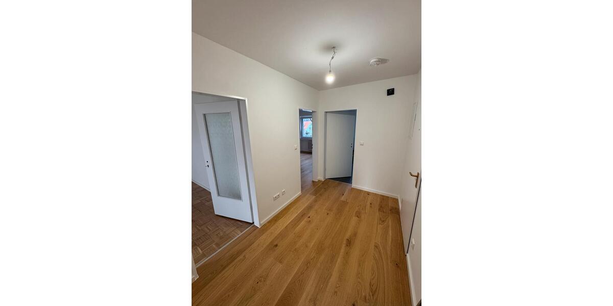 Hochparterre Höxter - 2 Zimmer, 66 m&sup2;, 700&euro; | Angebot:25149990