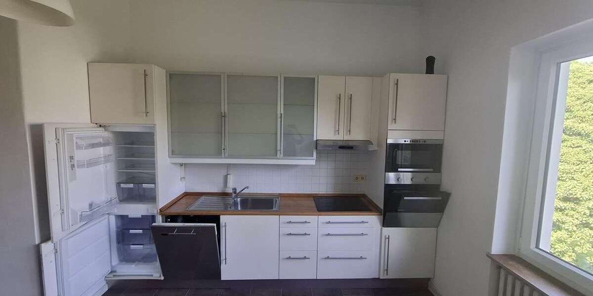 Etagenwohnung Bückeburg - 2 Zimmer, 74 m&sup2;, 558&euro; | Angebot:27211107