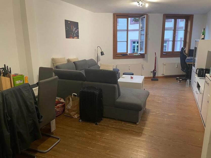 2 Zimmer,Kochnische,Diele,Bad,Maisonette 48qm in Neustadt Zentrum