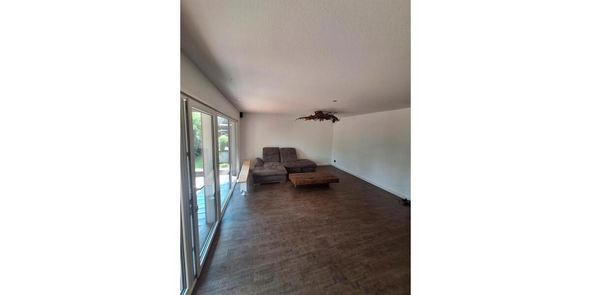 Erdgeschoßwohnung Wietze - 2 Zimmer, 120 m&sup2;, 1.180&euro; | Angebot:26567098