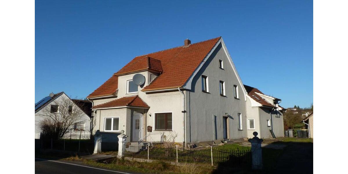 Etagenwohnung Vlotho - 6 Zimmer, 137 m&sup2;, 950&euro; | Angebot:25255753