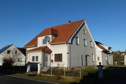 Wohnung Vlotho - 6 Zimmer, 137 m&sup2;, 950&euro; | Angebot:25255753