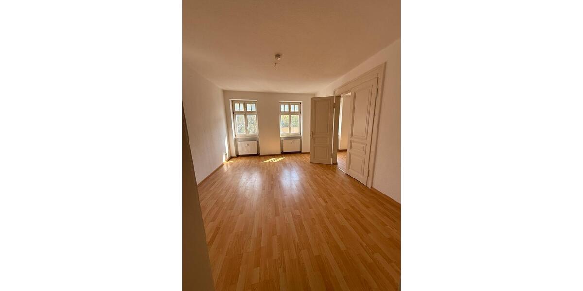 Etagenwohnung Eisenach - 4 Zimmer, 103 m&sup2;, 1.115&euro; | Angebot:26634651