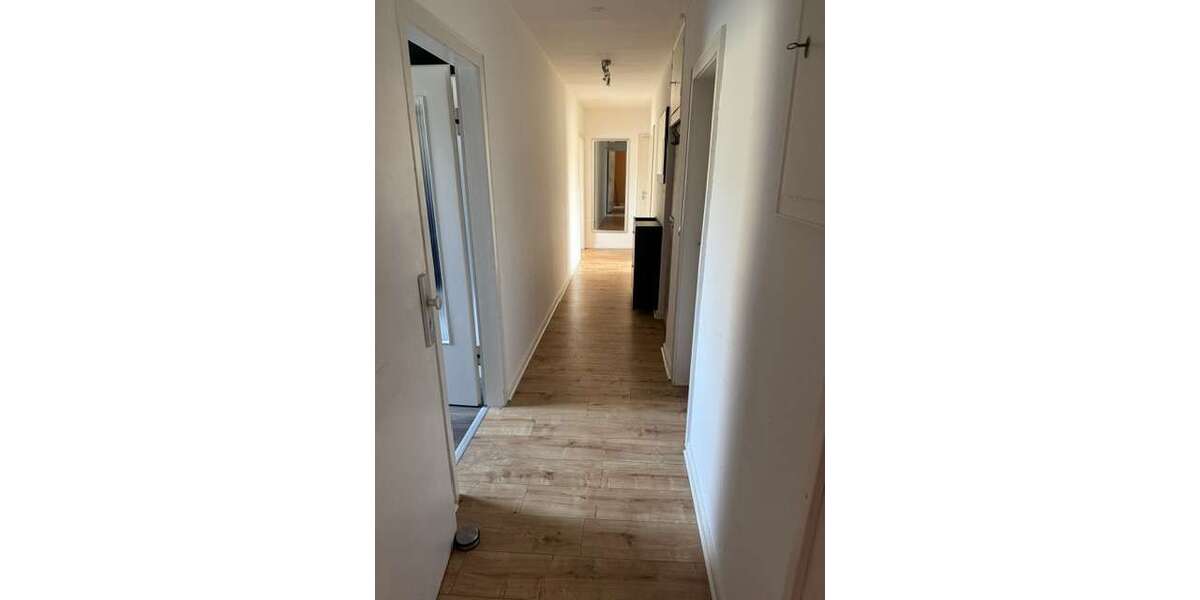 Etagenwohnung Braunschweig Stöckheim - 3 Zimmer, 80 m&sup2;, 800&euro; | Angebot:27197769
