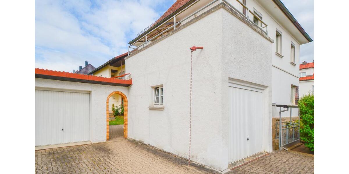 Villa Kronach - 5 Zimmer, 120 m&sup2;, 1.080&euro; | Angebot:22038443