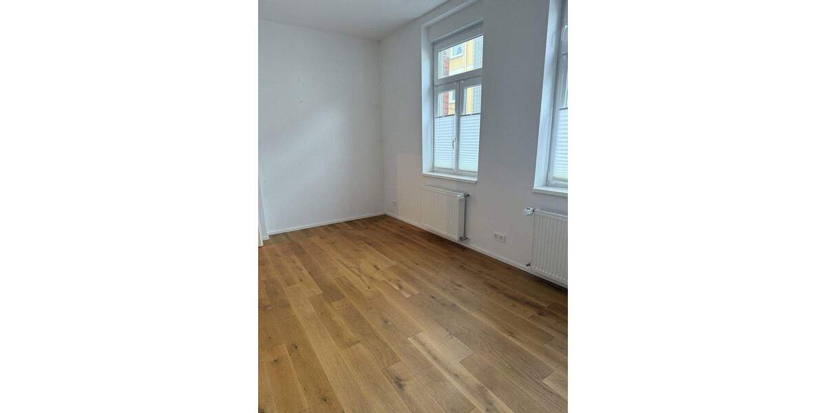 Mehrfamilienhaus, Wohnhaus Frankfurt Höchst - 4 Zimmer, 120 m&sup2;, 2.150&euro; | Angebot:24670171