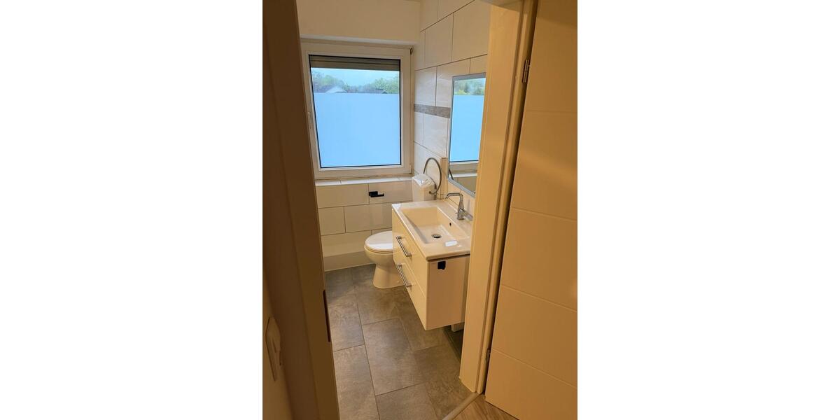 Dachgeschoßwohnung Beckum - 2.5 Zimmer, 63 m&sup2;, 700&euro; | Angebot:26464208
