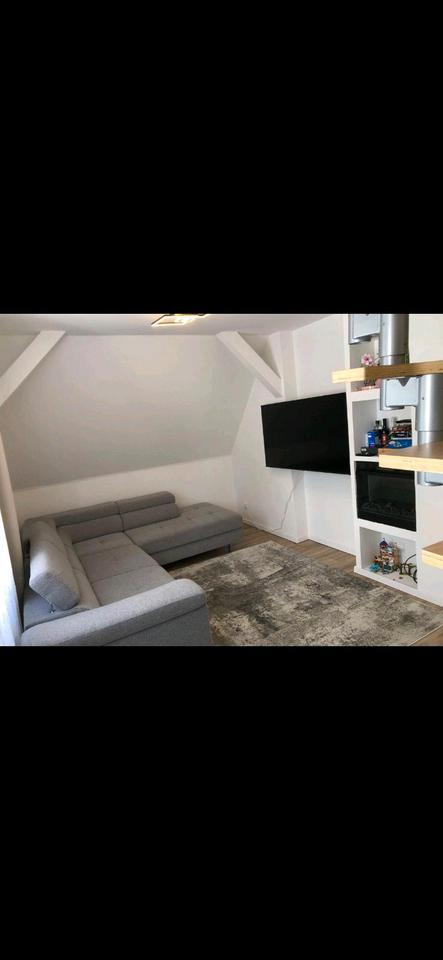 Dachgeschoßwohnung auf 2 Ebenen mit ca. 80 m in LP Nord