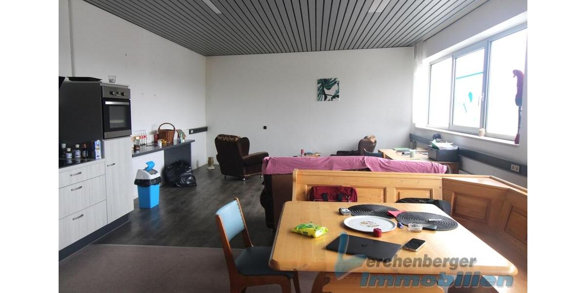 Erdgeschoßwohnung Simbach - 5 Zimmer, 180 m&sup2;, 900&euro; | Angebot:25342547