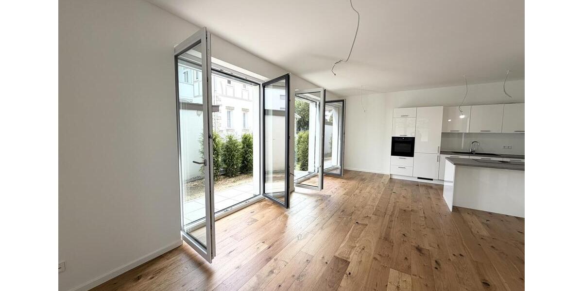 Erdgeschoßwohnung Sindelfingen - 2 Zimmer, 89 m&sup2;, 1.180&euro; | Angebot:26532469