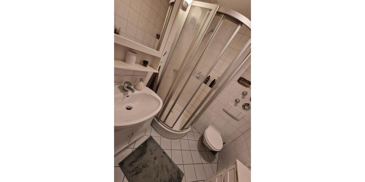 Dachgeschoßwohnung Goldbach - 2 Zimmer, 41 m&sup2;, 450&euro; | Angebot:26456277