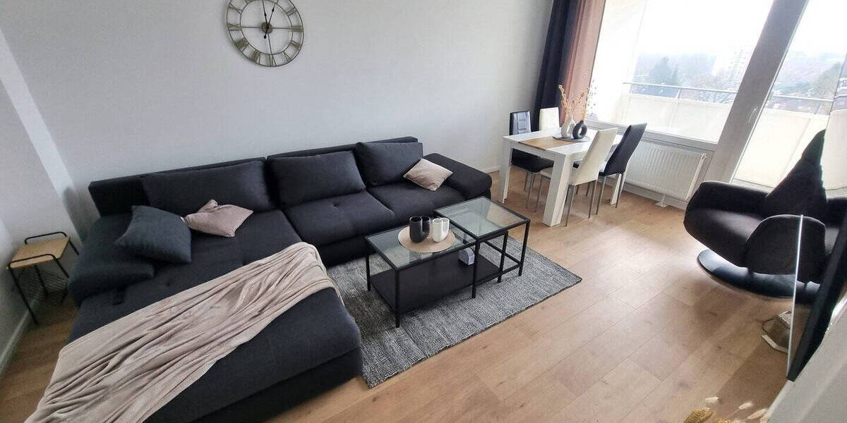 Etagenwohnung Hamburg Steilshoop - 2 Zimmer, 57 m&sup2;, 1.790&euro; | Angebot:26184432