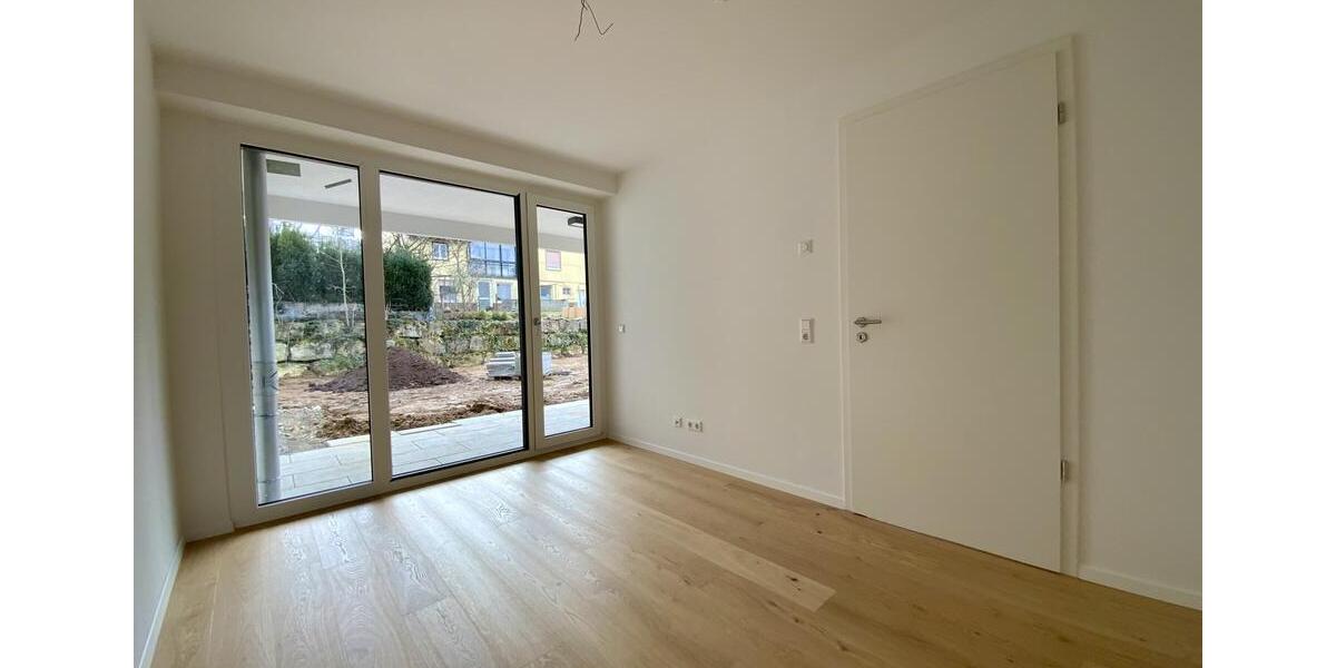 Erstbezug - Großzügige 4 -Zimmer-Neubauwohnung inkl. EBK und Terrasse 4 zimmer