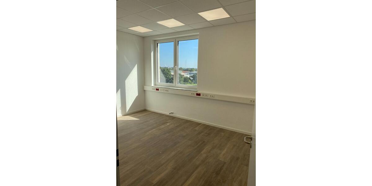 Gewerbeobjekt Bischofsheim - 3.100&euro; | Angebot:23228429