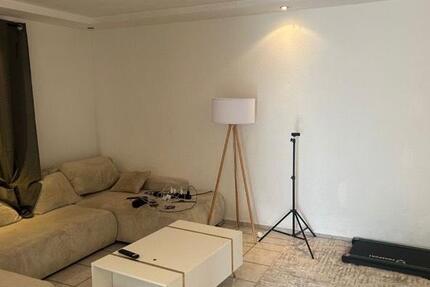 Wohnung Mönchengladbach - 2 Zimmer, 65 m&sup2;, 900&euro; | Angebot:26593596