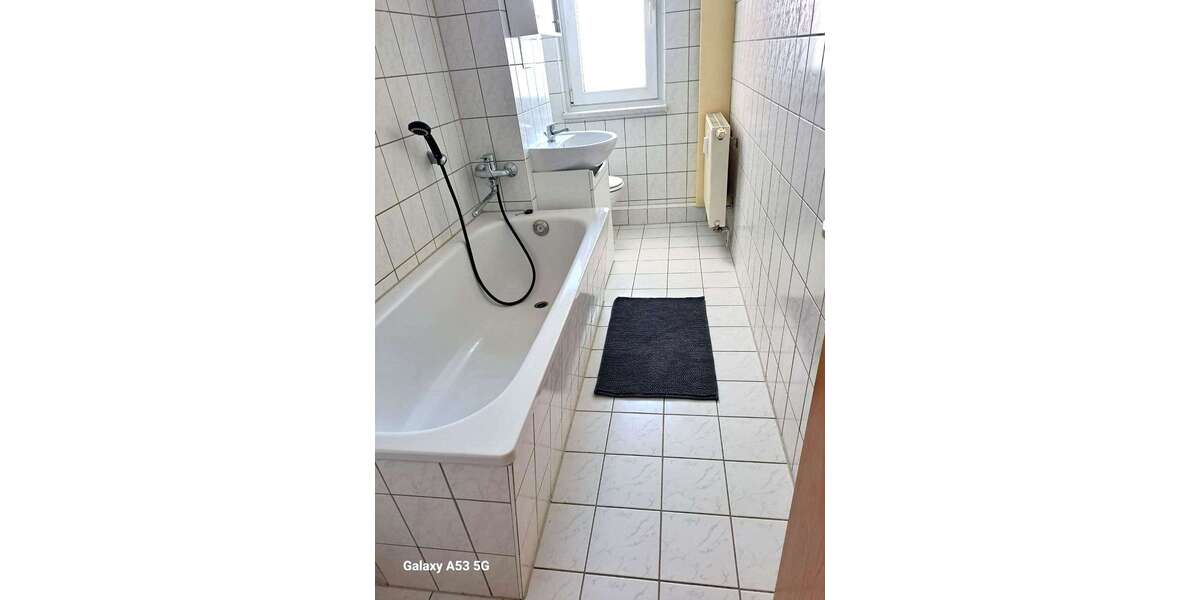 Komplett neu möblierte 2 Zimmer Wohnung mit Balkon. Flexibel ab 6 Monate zu vermieten! - Appartement Sachsen-Anhalt - Annaburg Annaburg | Angebot:25984847