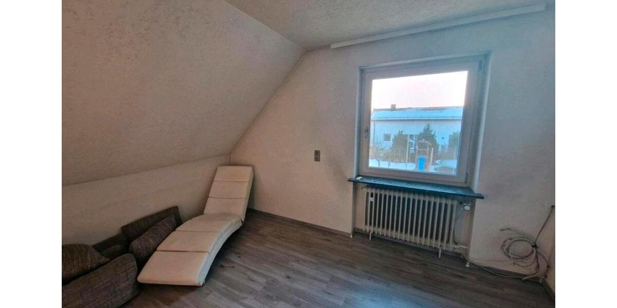 Wohnen auf Zeit Wackersdorf - 1 Zimmer, 24 m&sup2;, 45&euro; | Angebot:25718435