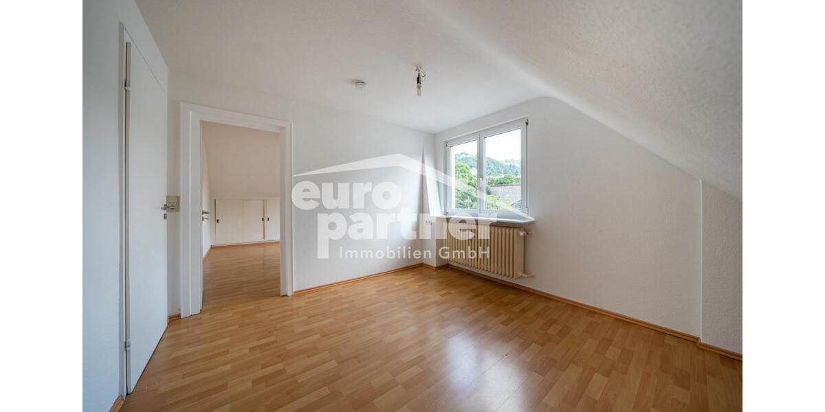 Dachgeschoßwohnung Idar-Oberstein Oberstein - 4 Zimmer, 96 m&sup2;, 550&euro; | Angebot:25017531