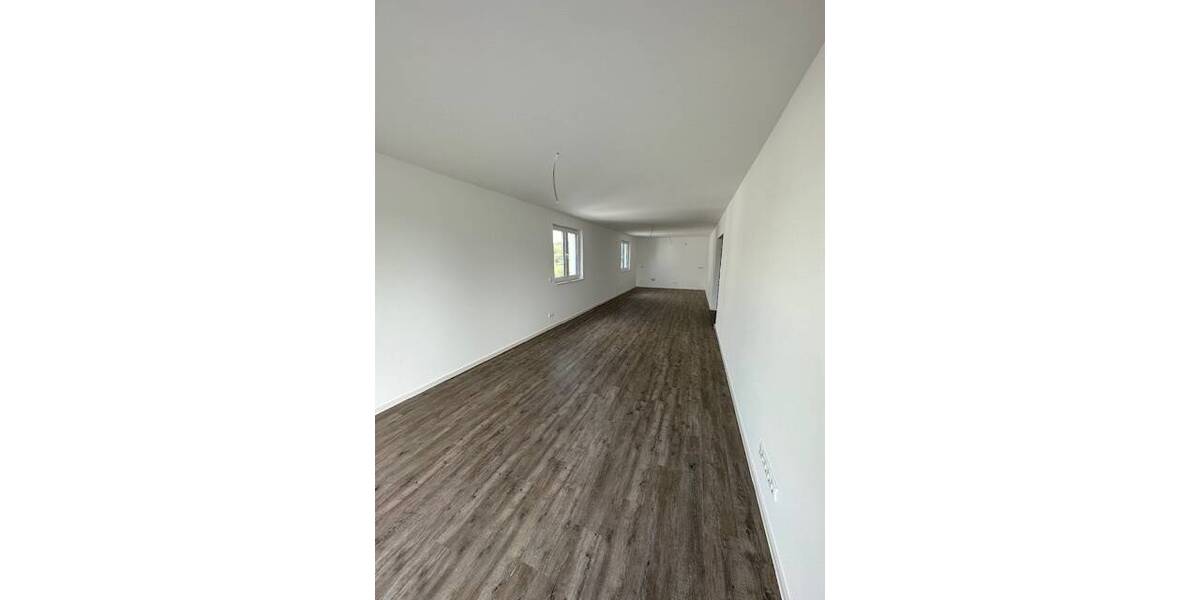 Etagenwohnung Langenhagen Schulenburg - 3 Zimmer, 116 m&sup2;, 1.350&euro; | Angebot:24333252