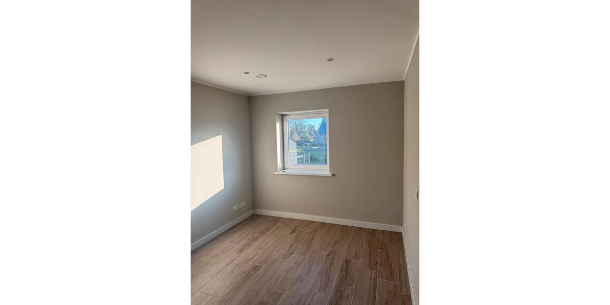 Doppelhaushälfte Langenhorn - 4 Zimmer, 94 m&sup2;, 1.040&euro; | Angebot:26287913