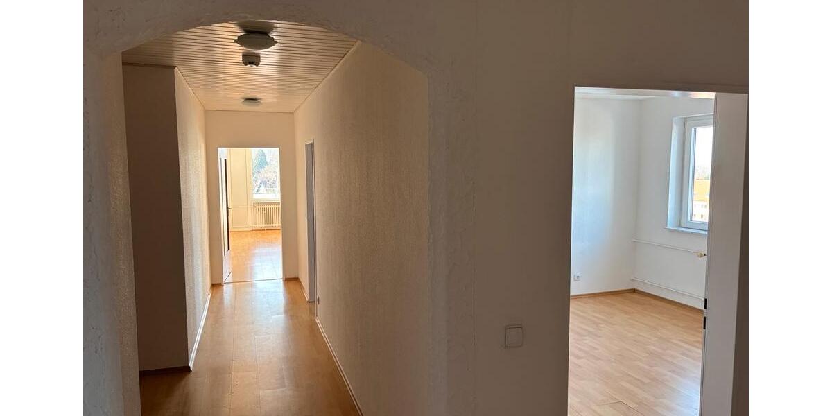 Etagenwohnung Barsinghausen - 4 Zimmer, 112 m&sup2;, 1.100&euro; | Angebot:25352607