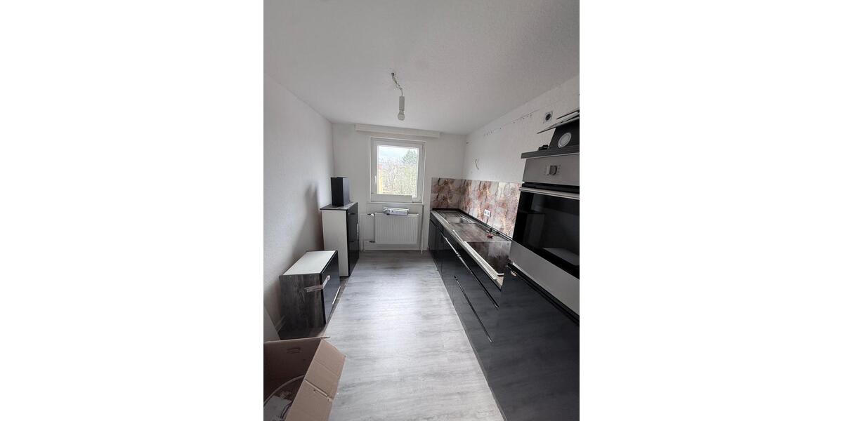 Dachgeschoßwohnung Bremerhaven Mitte - 3 Zimmer, 85 m&sup2;, 500&euro; | Angebot:26620954