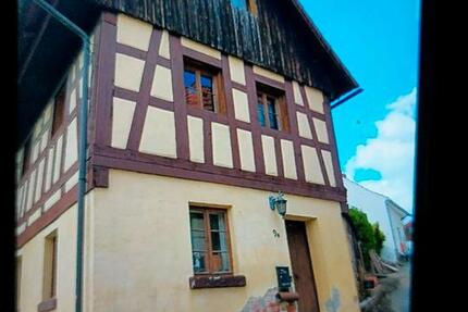Vermiete kleines Haus mit Scheune 4 zimmer