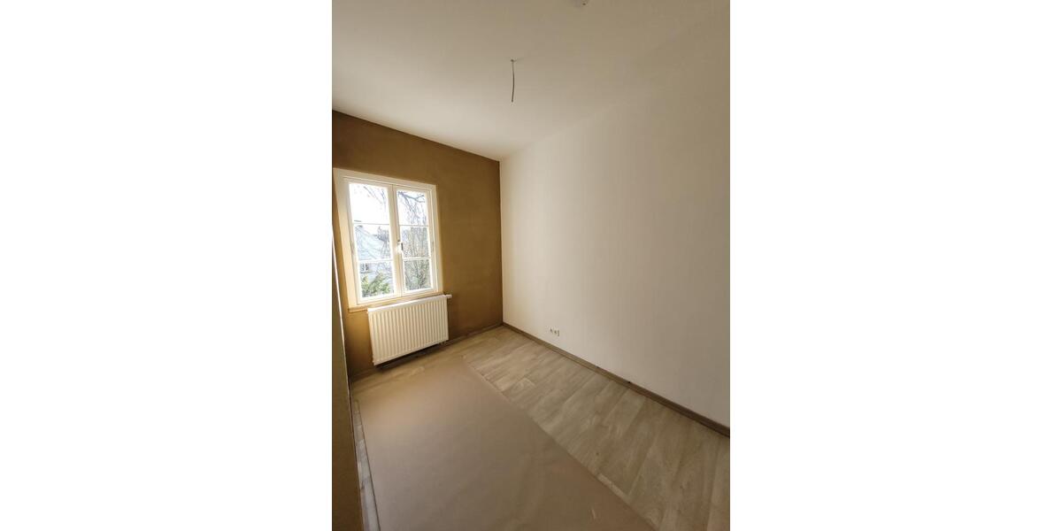 Etagenwohnung Nümbrecht - 2 Zimmer, 76 m&sup2;, 830&euro; | Angebot:25404212