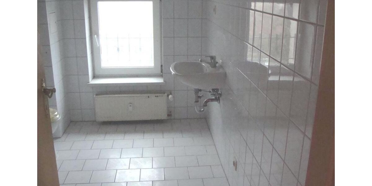 Dachgeschoßwohnung Demmin - 2 Zimmer, 55 m&sup2;, 285&euro; | Angebot:26071719