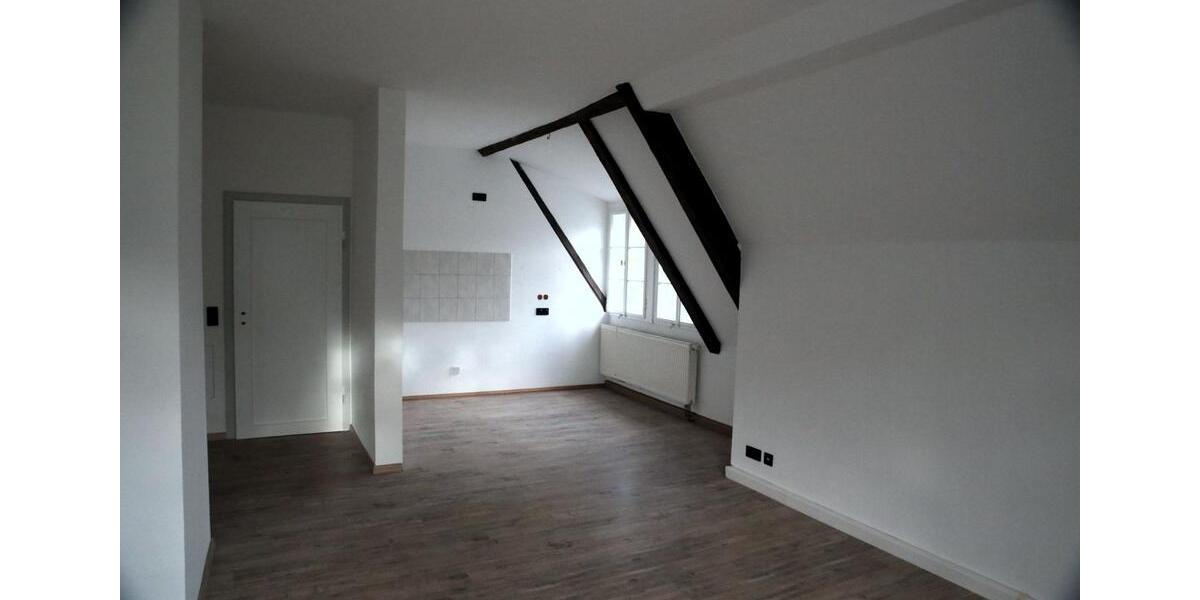 Dachgeschoßwohnung Augustusburg - 3 Zimmer, 74 m&sup2;, 459&euro; | Angebot:26161470