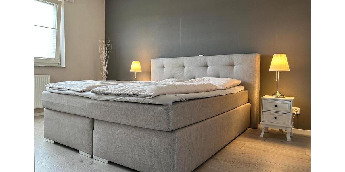 Doppelhaushälfte Gronau (Westfahlen) - 5 Zimmer, 127 m&sup2;, 1.280&euro; | Angebot:26696135