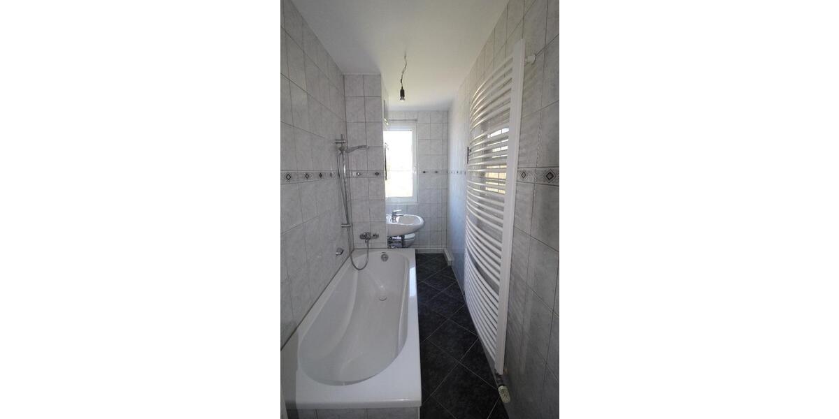 Etagenwohnung Lunzenau - 3 Zimmer, 57 m&sup2;, 330&euro; | Angebot:26384060