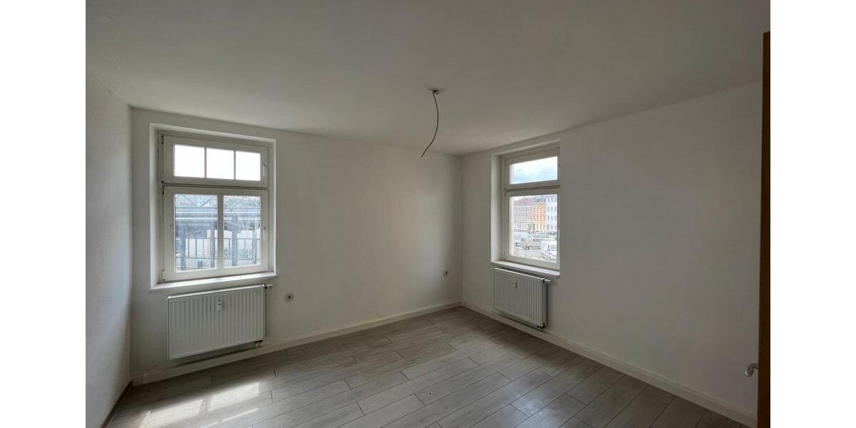 Helle 2-Zimmer-Wohnung mit Badewanne und Tageslicht 2 zimmer