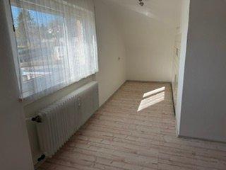 Dachgeschoßwohnung Wehr - 3 Zimmer, 60 m&sup2;, 960&euro; | Angebot:26003080