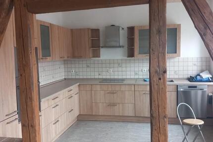 Wohnung Lügde - 5 Zimmer, 130 m&sup2;, 850&euro; | Angebot:26254886