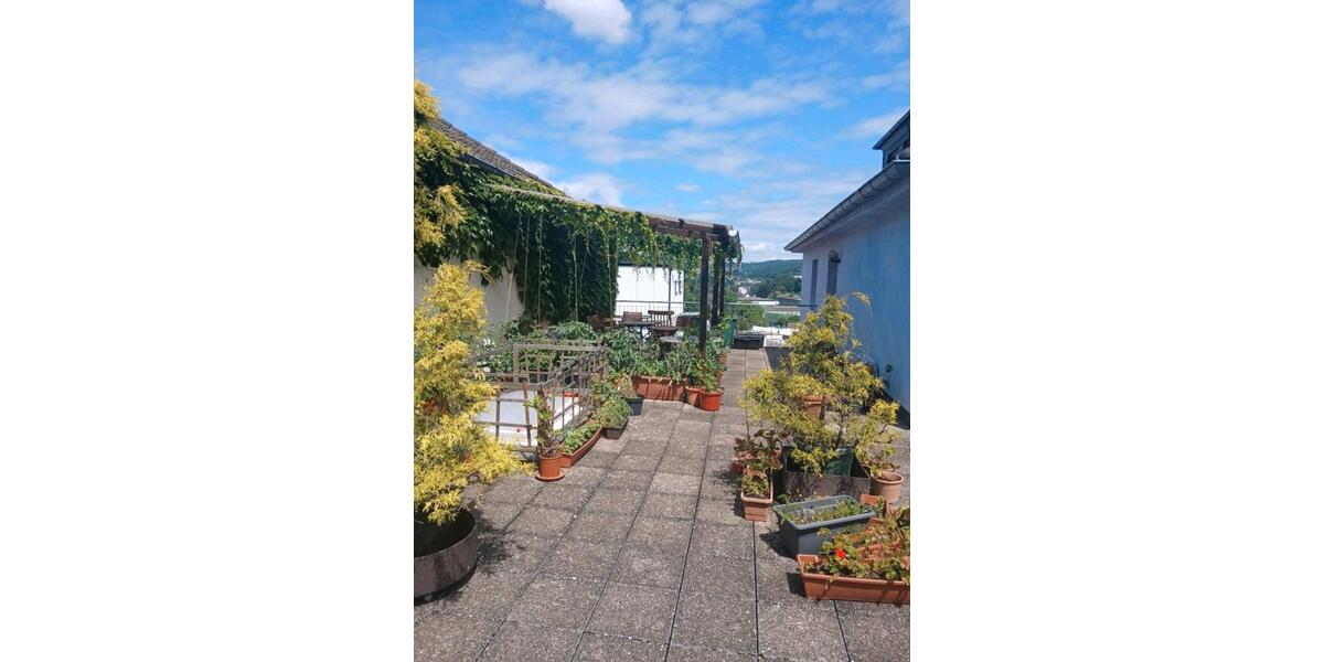 Wohnen auf Zeit Siegen - 1 Zimmer, 13 m&sup2;, 255&euro; | Angebot:25649846