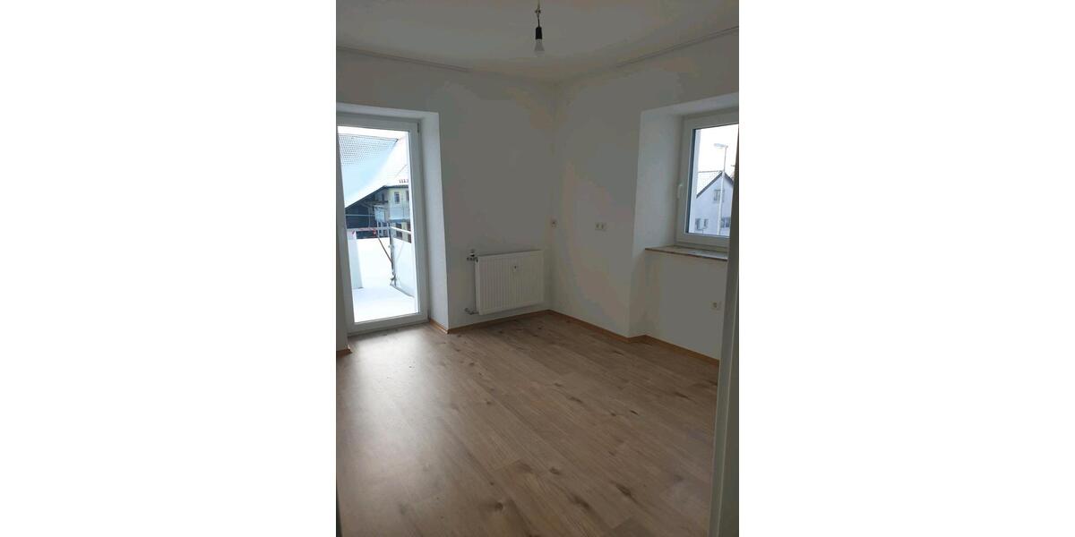 Etagenwohnung Neresheim - 3 Zimmer, 67 m&sup2;, 1.140&euro; | Angebot:24563583