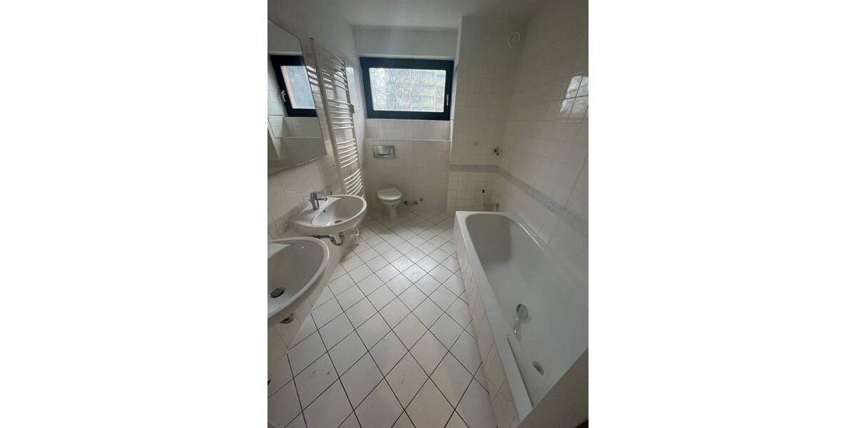 Etagenwohnung Langenhagen Alt-Langenhagen - 3 Zimmer, 82 m&sup2;, 950&euro; | Angebot:24451584