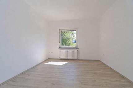 Wohnung Mönchengladbach Nord - 3 Zimmer, 72 m&sup2;, 750&euro; | Angebot:27660705