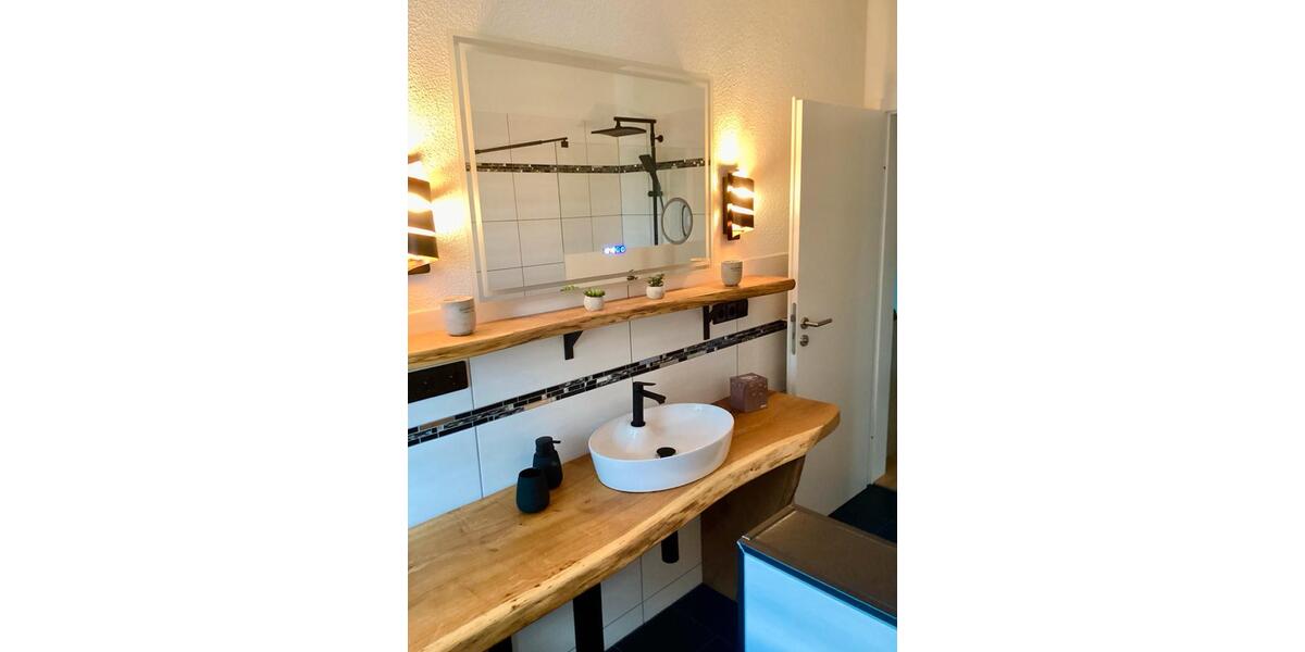 Wohnen auf Zeit Tröstau - 3 Zimmer, 80 m&sup2;, 59&euro; | Angebot:24869427