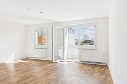 Wohnung Chemnitz Sonnenberg - 2 Zimmer, 54 m&sup2;, 304&euro; | Angebot:26196003